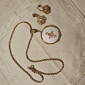 Vintage Parklane Rose Painted Photo Locket with Gold-Tone Chain & Earrings